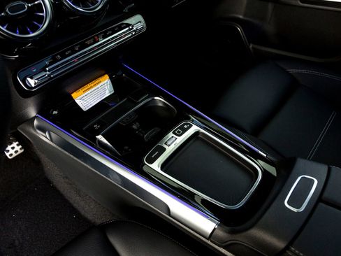 New 2026 Mercedes-Benz GLB 35 AMG 4MATIC image 16