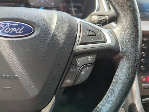 Used 2015 Ford Edge Titanium w/ Technology Package AWD/4WD image 30