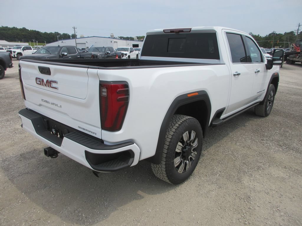 New 2026 GMC Sierra 2500 Denali w/ Denali Reserve Package AWD/4WD image 5