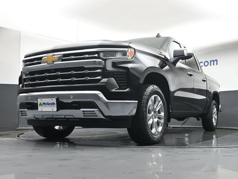 New 2026 Chevrolet Silverado 1500 LTZ w/ Z71 Off-Road Package AWD/4WD image 6