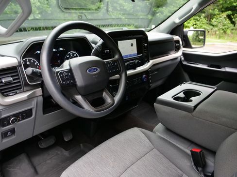 Used 2021 Ford F150 XL w/ Equipment Group 101A High RWD image 19