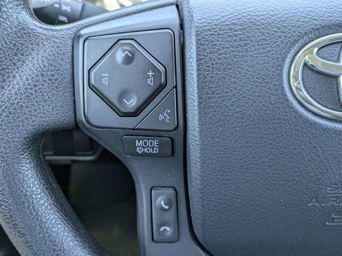 Used 2017 Toyota Tacoma SR RWD image 24