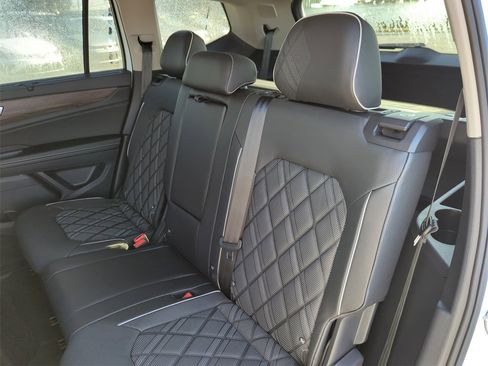 New 2026 Volkswagen Atlas SEL Premium R-Line image 30