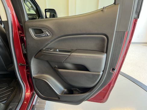 Used 2018 GMC Canyon All Terrain w/ Trailering Package image 35