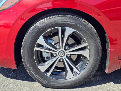 Used 2021 Nissan Sentra SV FWD image 39