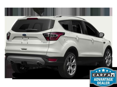 Used 2017 Ford Escape Titanium FWD image 2