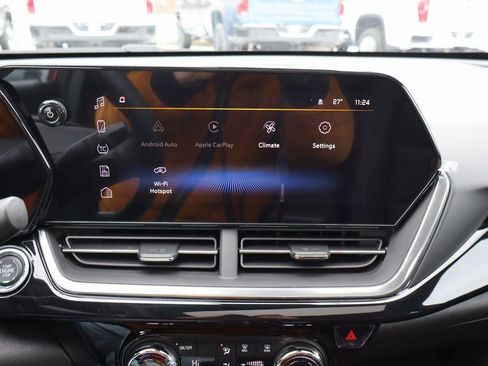 New 2026 Chevrolet Trax RS w/ Sunroof Package FWD image 11