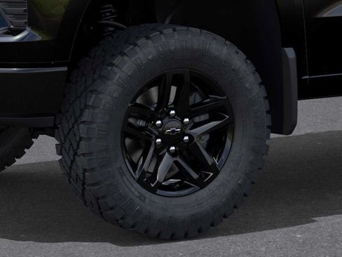 New 2026 Chevrolet Silverado 1500 Custom Trail Boss AWD/4WD image 9