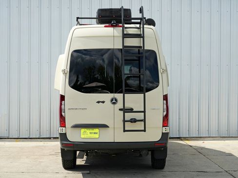 Used 2020 Mercedes-Benz Sprinter 2500 w/ Premium Plus Package image 12