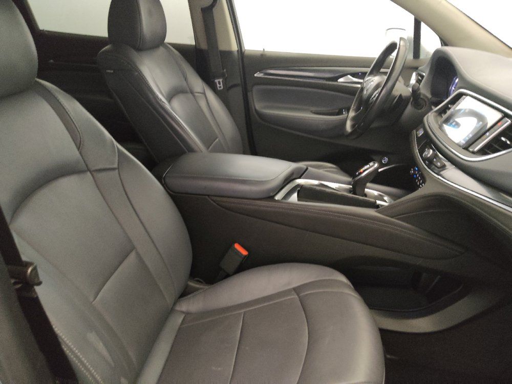 Used 2018 Buick Enclave Essence AWD/4WD image 21