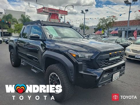 Used 2024 Toyota Tacoma TRD Off-Road w/ TRD Off Road Upgrade Package image 1