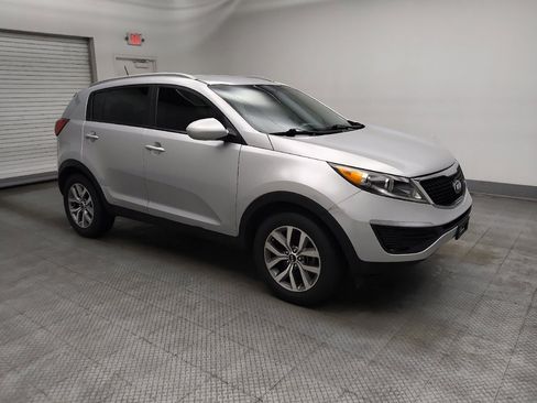 Used 2016 Kia Sportage LX w/ LX Popular Package FWD image 11