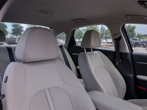 Used 2023 Hyundai Sonata SEL image 21