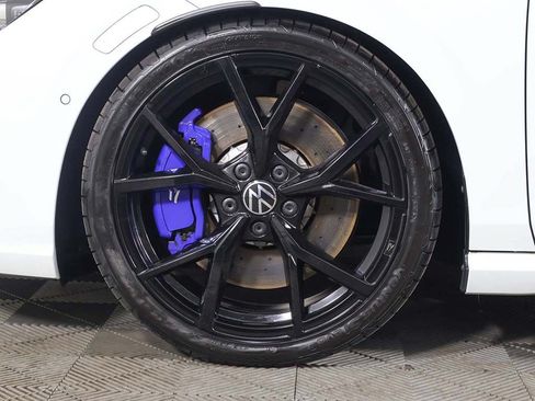Used 2023 Volkswagen Golf R AWD/4WD image 26