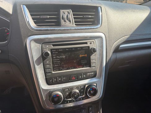 Used 2017 GMC Acadia Limited SLT FWD image 24