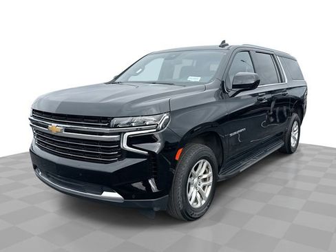 Used 2023 Chevrolet Suburban LT RWD image 1
