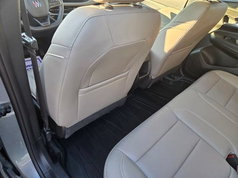 Used 2026 Buick Envista Avenir FWD image 21