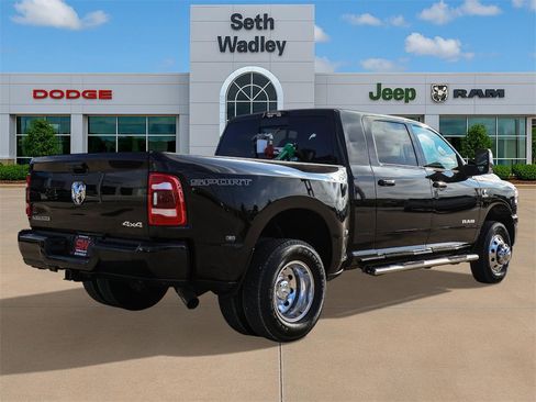 Used 2024 RAM 3500 Laramie w/ Sport Appearance Package image 7
