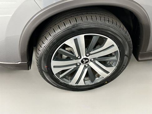 Used 2025 Mitsubishi Outlander Sport SE image 11