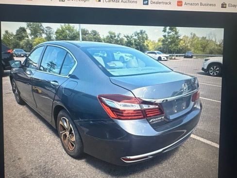 Used 2017 Honda Accord LX image 2