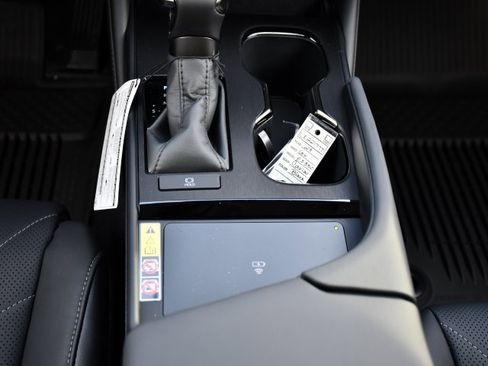 New 2025 Lexus ES 350 Luxury image 28