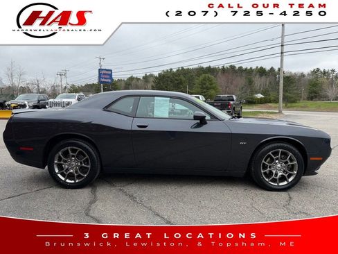 Used 2017 Dodge Challenger GT AWD/4WD image 7