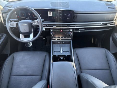 Used 2024 Hyundai Santa Fe SEL image 10