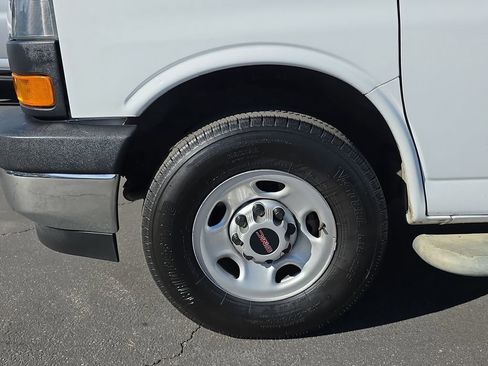 Used 2023 GMC Savana 2500 Work Van w/ Driver Convenience Package image 32