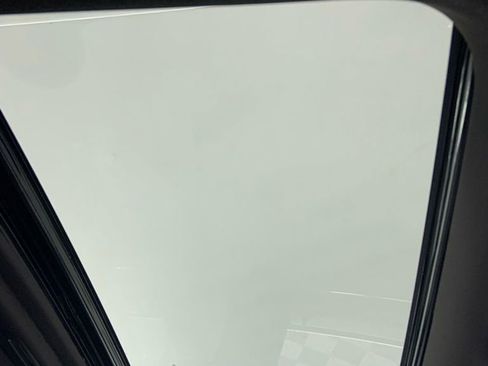 Used 2026 GMC Sierra 1500 SLT w/ SLT Premium Plus Package image 18