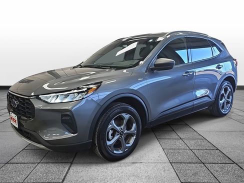 Used 2025 Ford Escape ST-Line image 1