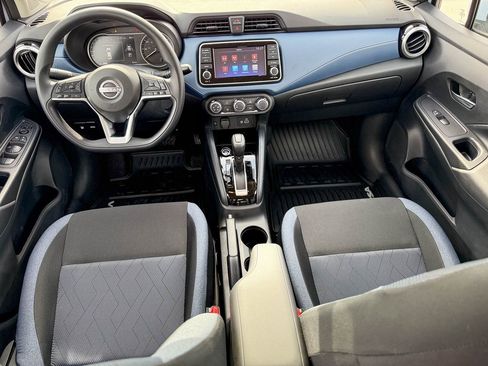 New 2025 Nissan Versa SV image 17