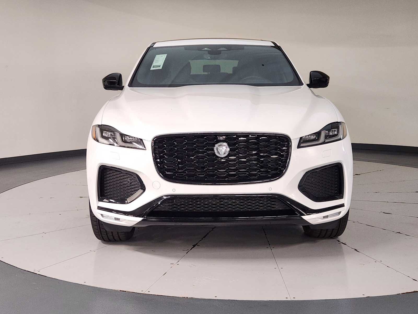 New 2026 Jaguar F-PACE R-Dynamic S AWD/4WD image 9