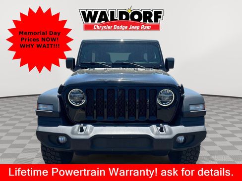 Used 2020 Jeep Wrangler Unlimited Sport AWD/4WD image 2