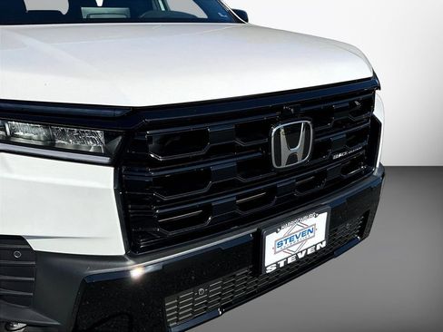New 2026 Honda Pilot Black Edition image 31