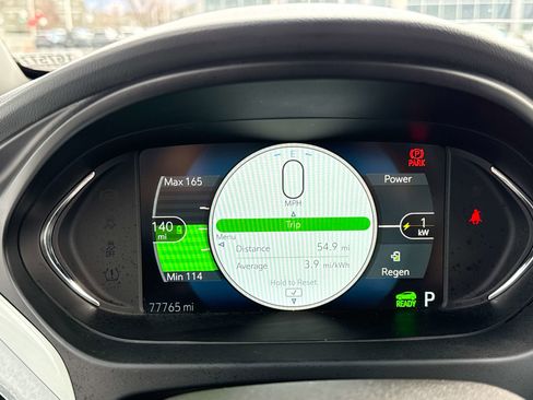 Used 2020 Chevrolet Bolt Premier w/ Infotainment Package image 26