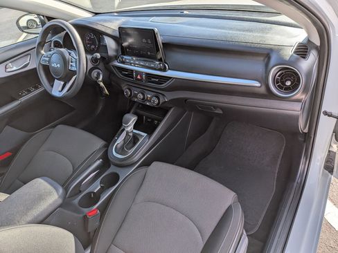Used 2024 Kia Forte LXS image 36