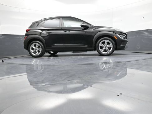 Certified 2022 Hyundai Kona SEL w/ Convenience Package FWD image 29