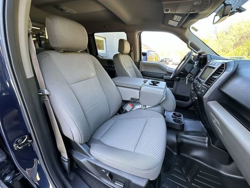 Used 2018 Ford F150 XLT w/ Equipment Group 302A Luxury AWD/4WD image 23