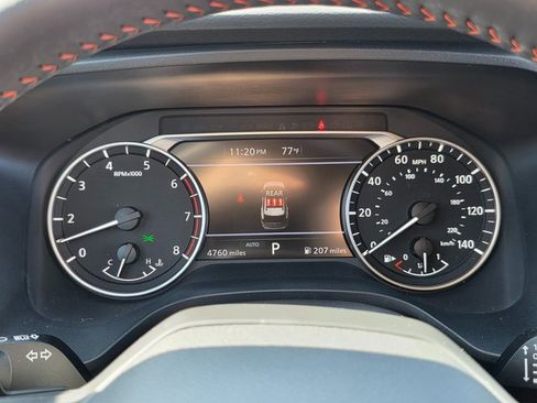 Used 2025 Nissan Rogue SV image 24