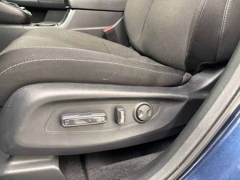 Used 2024 Honda CR-V EX image 13