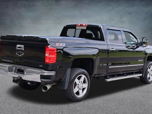 Used 2016 Chevrolet Silverado 2500 LTZ w/ Duramax Plus Package AWD/4WD image 3