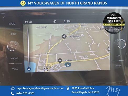 Used 2023 Volkswagen Atlas Cross Sport SEL R-Line image 21