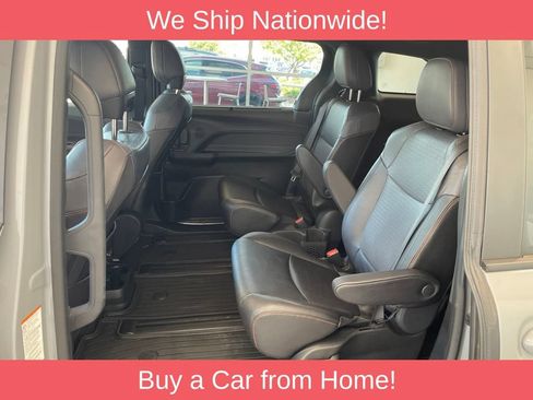 Used 2024 Toyota Sienna XSE w/ XSE Plus Package AWD/4WD image 12