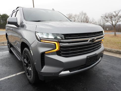 Used 2021 Chevrolet Tahoe LT w/ LT Signature Plus Package image 23