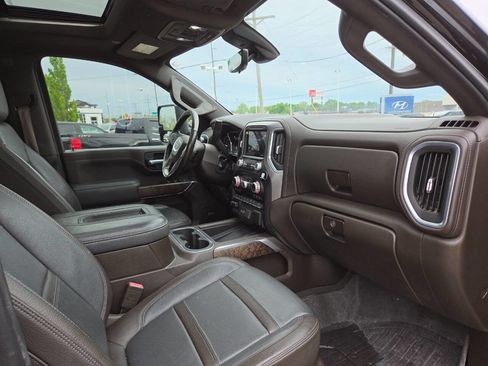 Used 2020 GMC Sierra 2500 Denali w/ Denali Ultimate Package AWD/4WD image 37