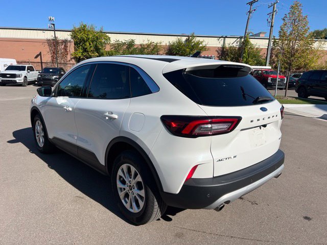 Used 2023 Ford Escape Active w/ Tech Pack #1 AWD/4WD image 7