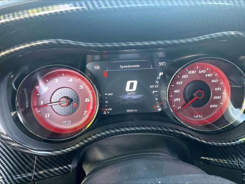 Used 2021 Dodge Charger SRT Hellcat image 21