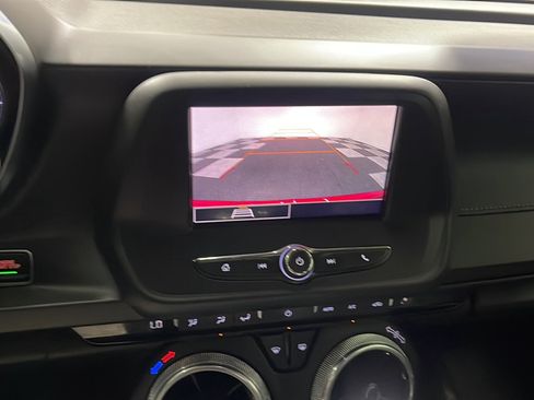 Used 2023 Chevrolet Camaro LT RWD image 9