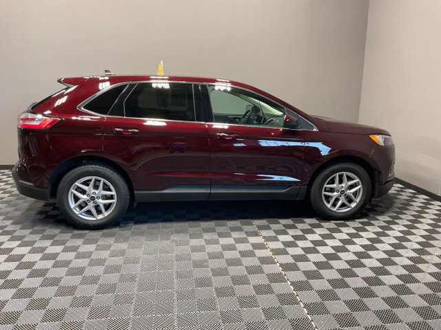 Used 2024 Ford Edge SEL w/ Convenience Package AWD/4WD image 7