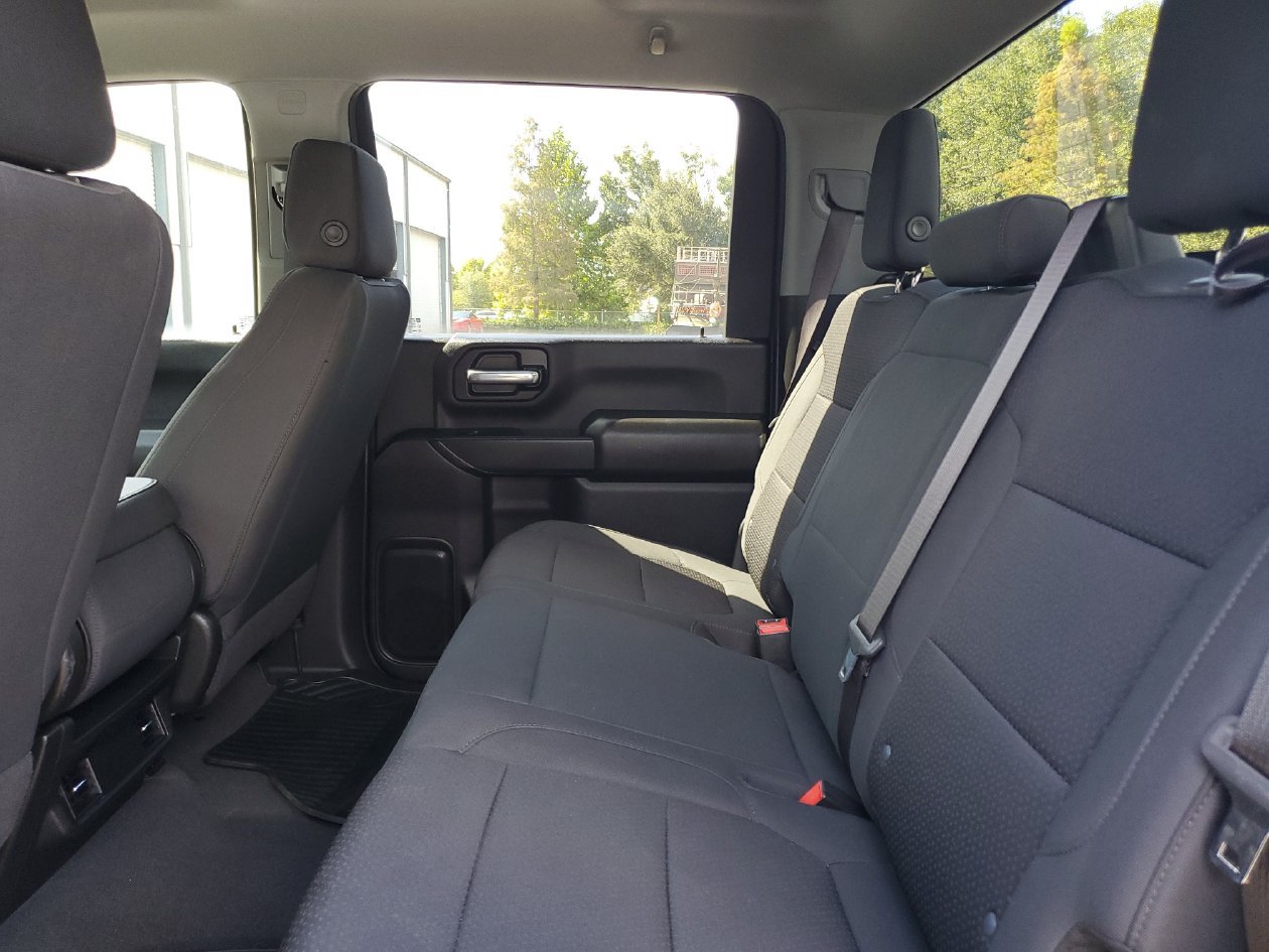 Used 2023 GMC Sierra 2500 Pro w/ Convenience Package AWD/4WD image 11